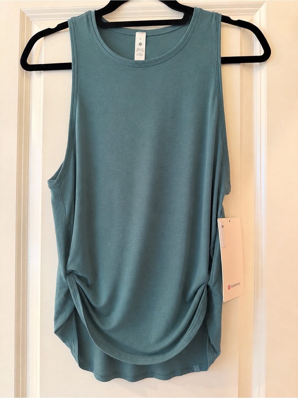 Lululemon Round Two Tank Top size 4 Green Smoke GRSO